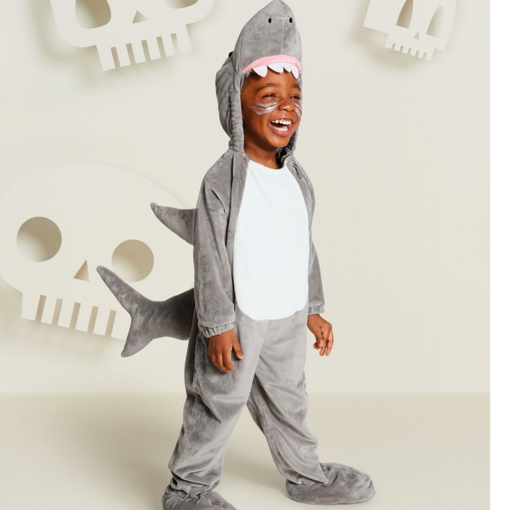 Shark costume
